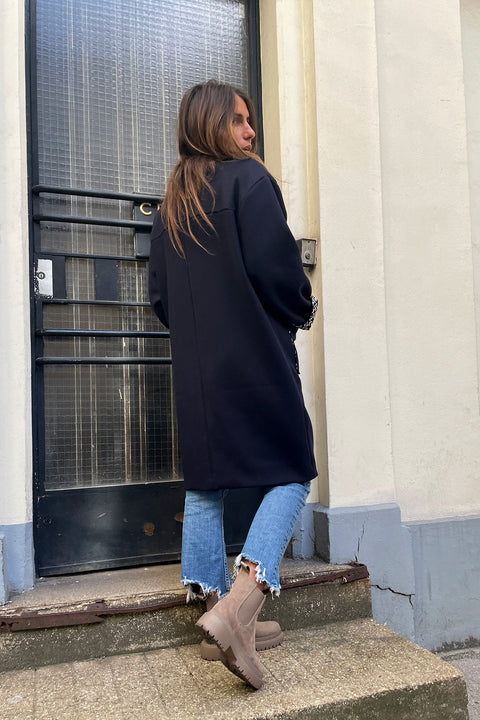 Manteau Betty les lundis de 10 à 13h mi-novembre mi-décembre 2025